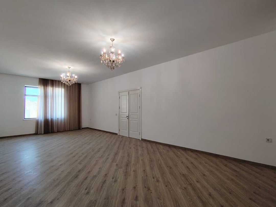 Satılır 4 otaqlı həyət evi/bağ evi 200 m² — Ev, villa, Bakı (4)