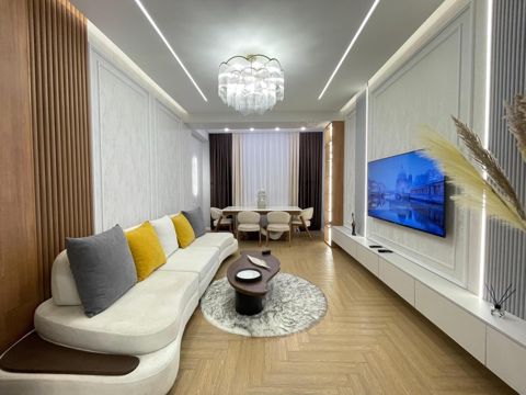 Satılır 3 otaqlı yeni tikili 120 m² — Bakı