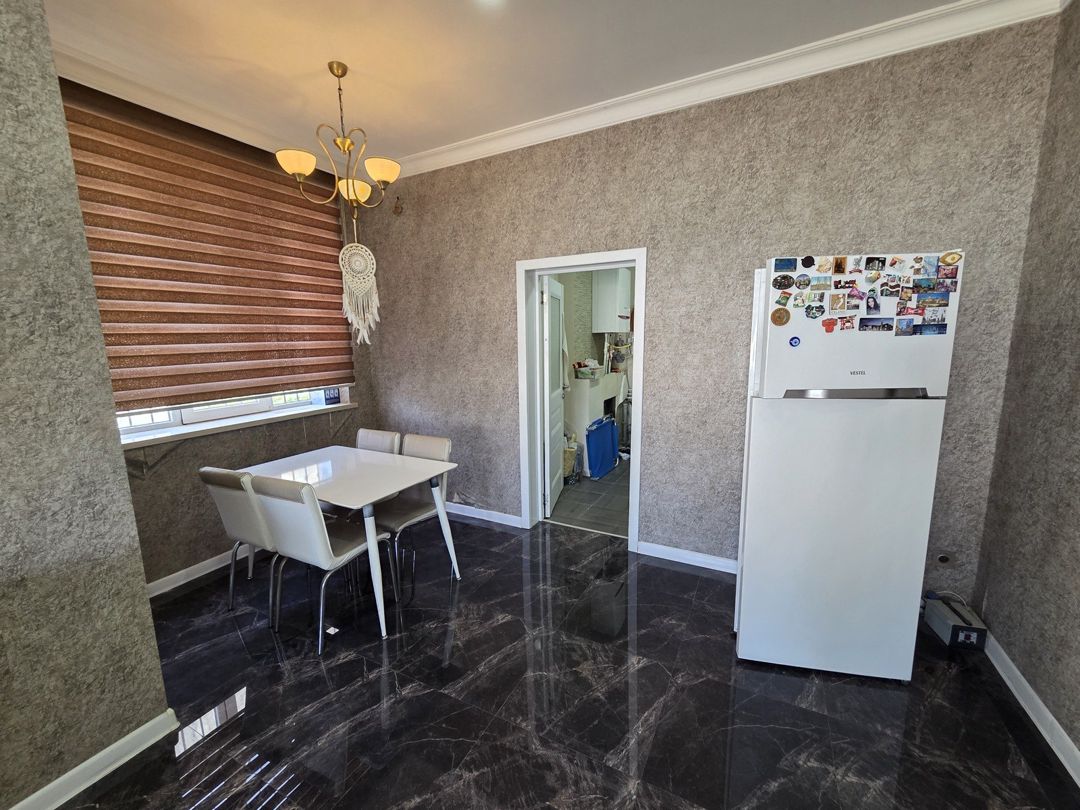 Satılır 6 otaqlı həyət evi/bağ evi 280 m² — Ev, villa, Bakı (3)