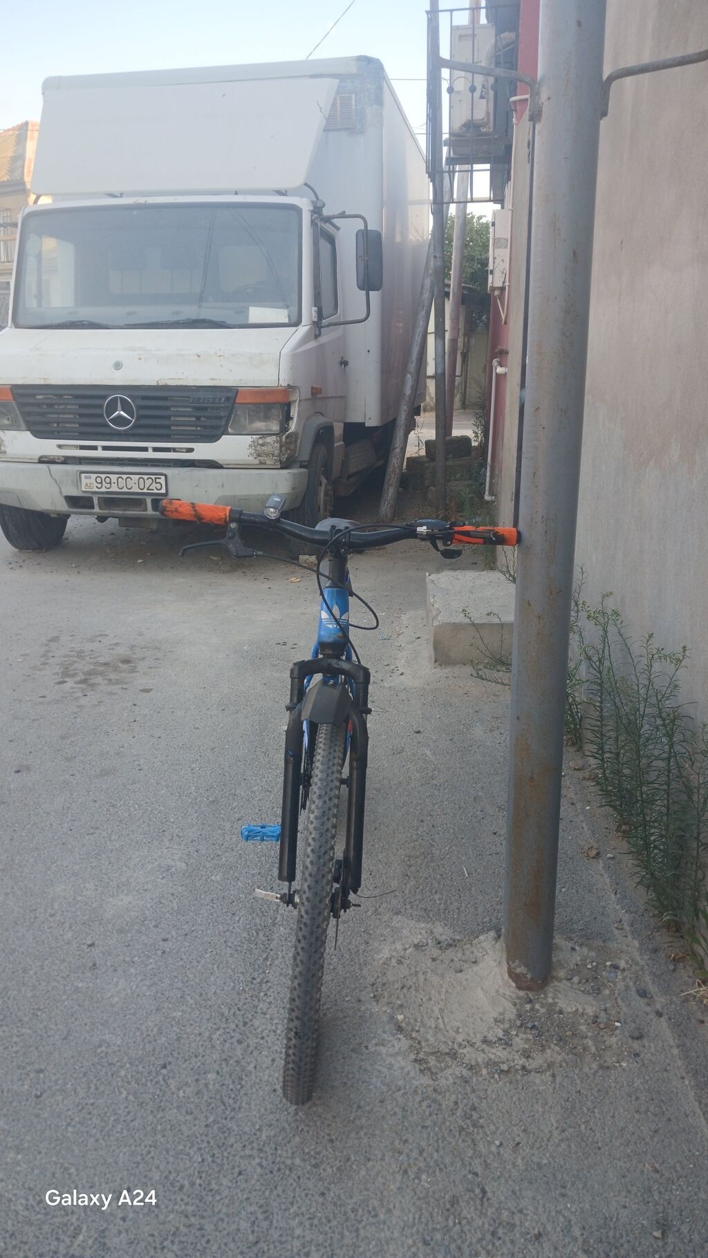 Məhsul: Dağ/Trekking velosipedi - Rəng: Parlaq mavi, “adidas” — Dağ velosipedləri, Bakı (5)