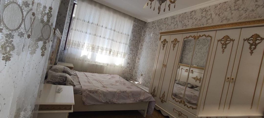 Satılır 2 otaqlı köhnə tikili 98 m² — Mənzil, Bakı (12)