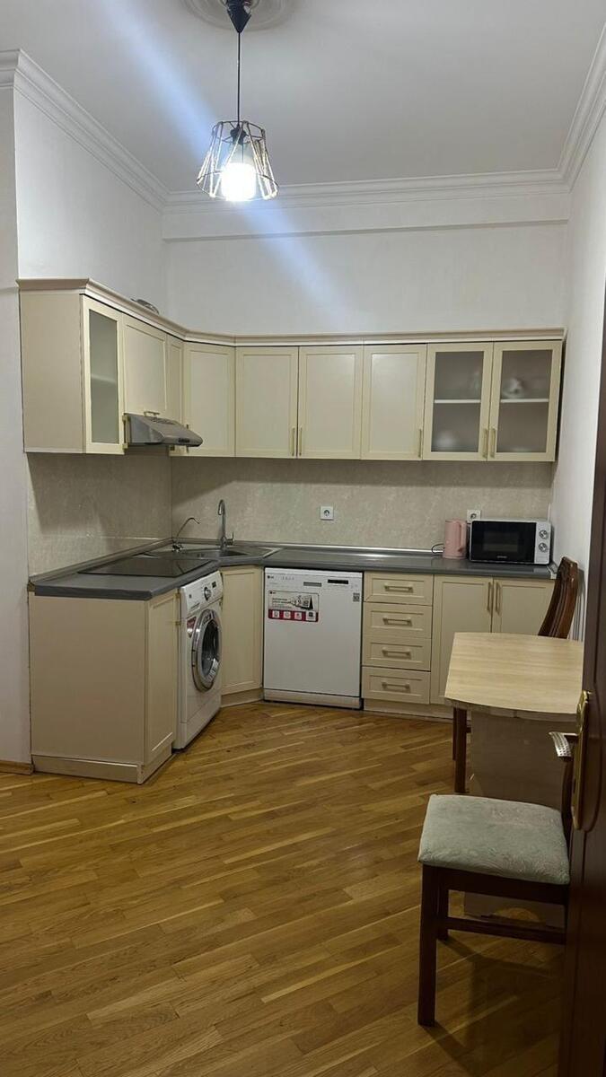 İcarəyə verilir 3 otaqlı yeni tikili 100 m² — Mənzil, Bakı (7)