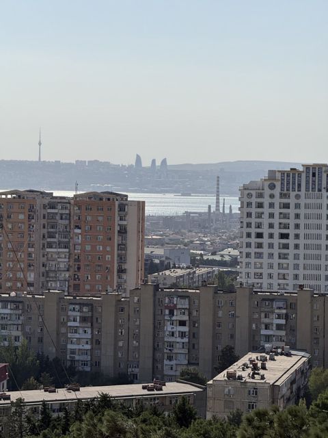 Satılır 3 otaqlı köhnə tikili 65 m² — Bakı
