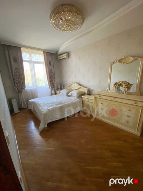 İcarəyə verilir 3 otaqlı yeni tikili 100 m²