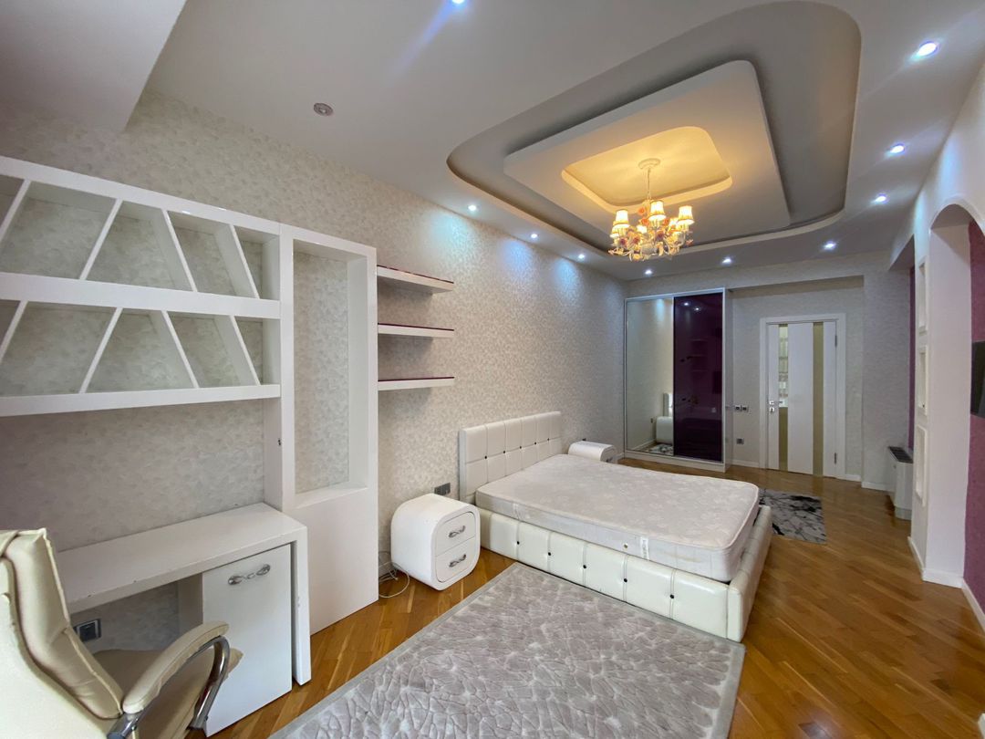 İcarəyə verilir 4 otaqlı yeni tikili 200 m² — Mənzil, Bakı (6)