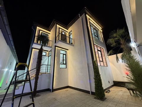Satılır 5 otaqlı həyət evi/bağ evi 180 m² — Bakı