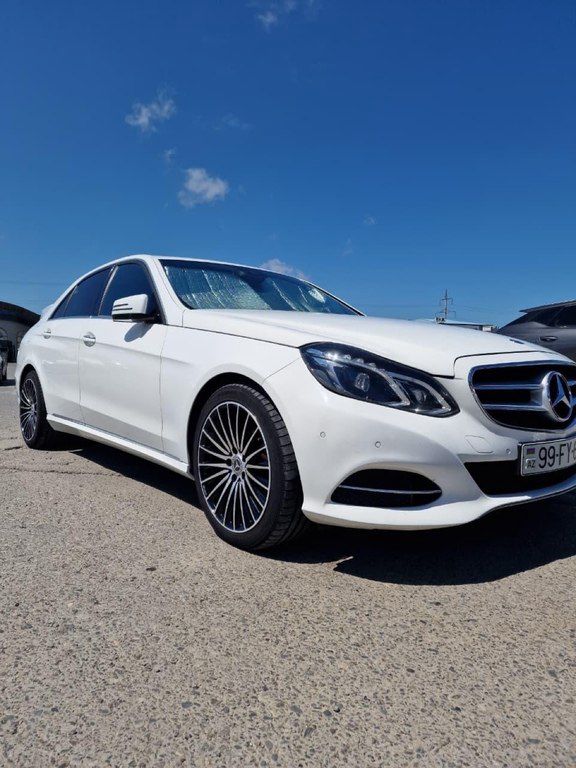 Mercedes E 220, 2.1 L, 2013 il, 268 000 km — Avtomobillər, Bakı (3)