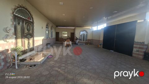 Satılır 4 otaqlı həyət evi/bağ evi 250 m²
