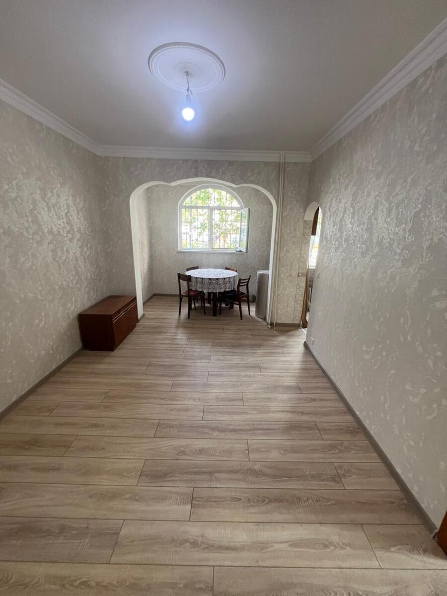 Satılır 2 otaqlı köhnə tikili 52 m² — Mənzil, Bakı (4)