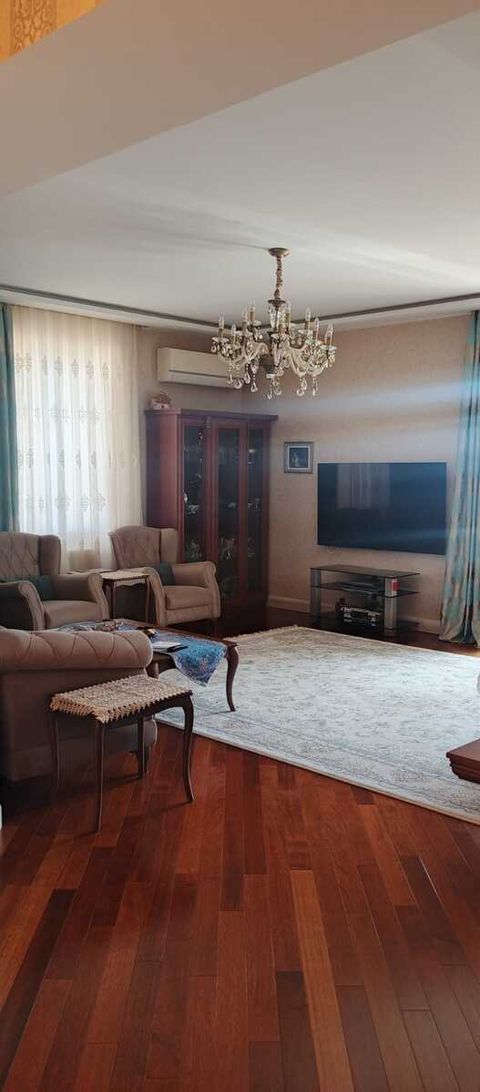 Satılır 3 otaqlı yeni tikili 155 m² — Bakı