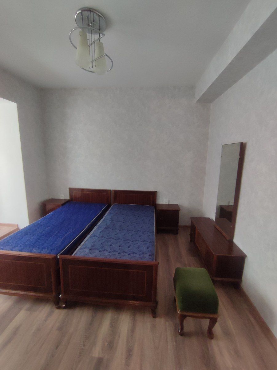 İcarəyə verilir 2 otaqlı köhnə tikili 65 m² — Mənzil, Bakı (6)