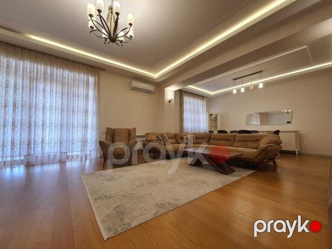 İcarəyə verilir 4 otaqlı yeni tikili 307 m²