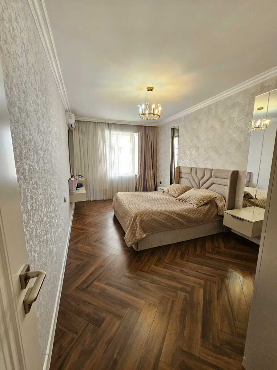 Satılır 5 otaqlı köhnə tikili 130 m² — Mənzil, Bakı (4)