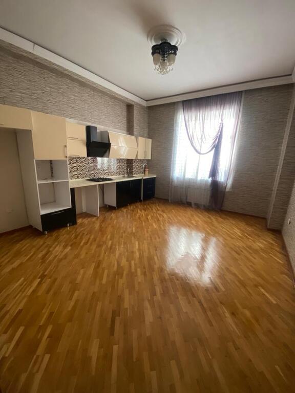 Satılır 10 otaqlı həyət evi/bağ evi 1348 m² — Ev, villa, Bakı (9)
