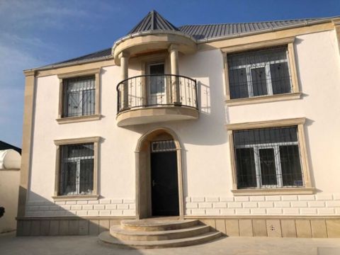 Satılır 7 otaqlı həyət evi/bağ evi 250 m² — Bakı