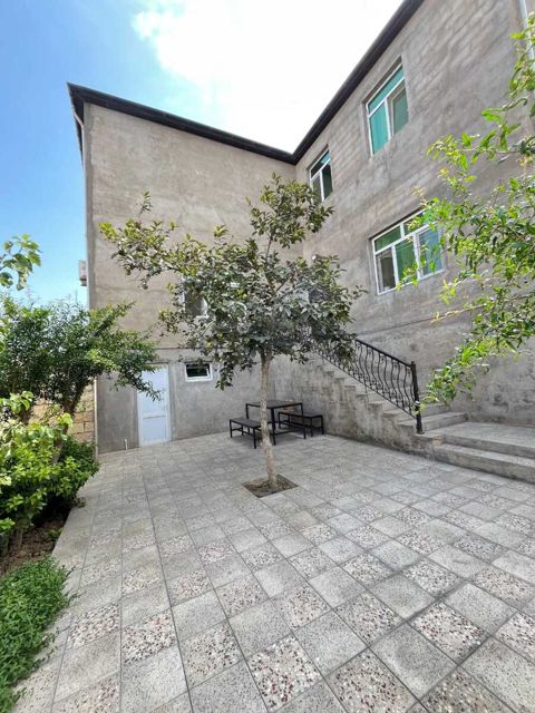 Satılır 6 otaqlı həyət evi/bağ evi 202 m² — Bakı