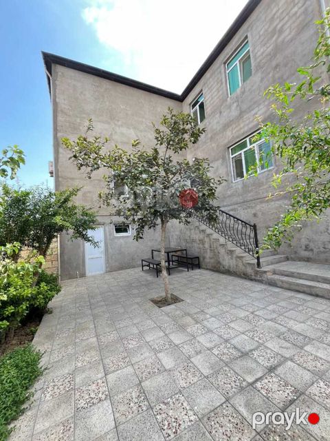 Satılır 6 otaqlı həyət evi/bağ evi 202 m²