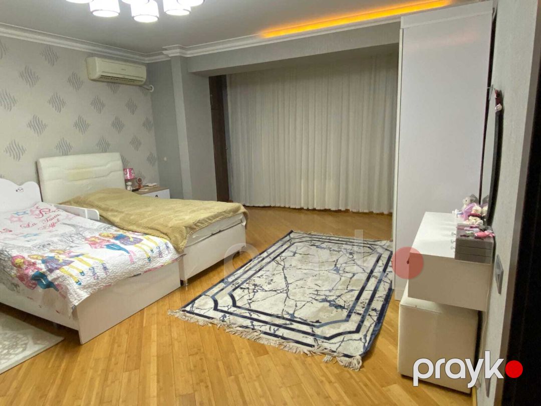 Satılır 4 otaqlı köhnə tikili 115 m² — Mənzil, Bakı (7)