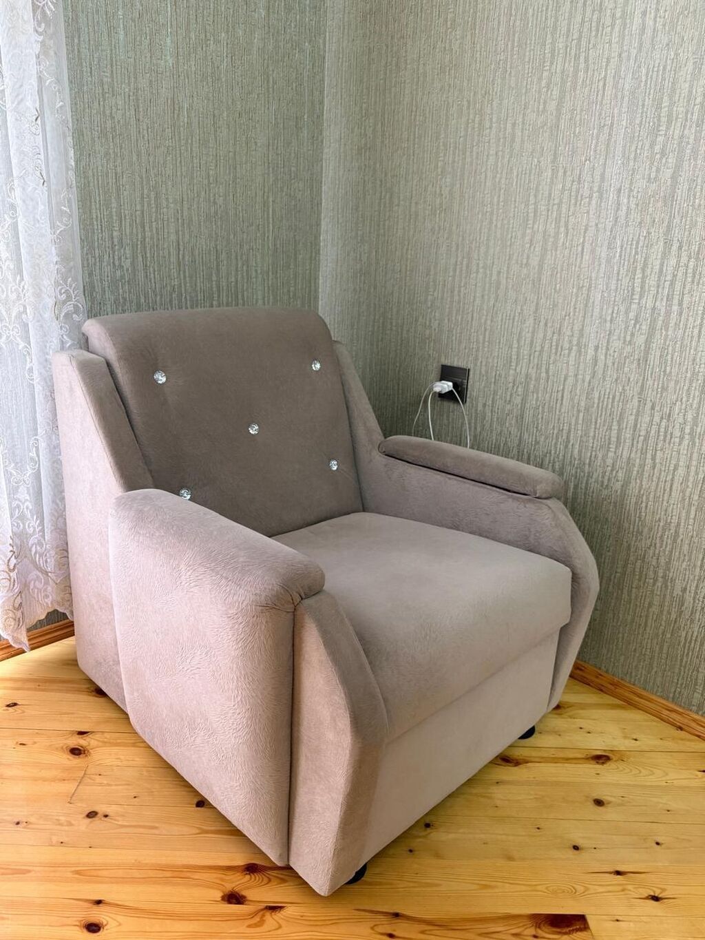 Divan altı bazalidir.mohkem modeldir.acilib bağlanma mexanizmi işləyir — Mebel, Novxanı (4)