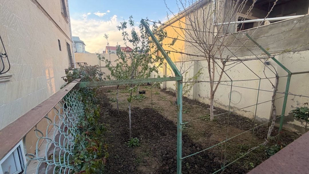 Satılır 10 otaqlı həyət evi/bağ evi 206 m² — Ev, villa, Bakı (6)