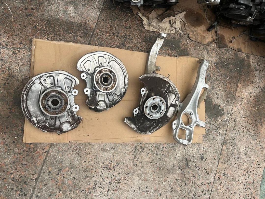 Mercedes W167 qabaq və arxa kürəcikli yastığı — Ehtiyat hissələri və aksesuarlar, Bakı (12)