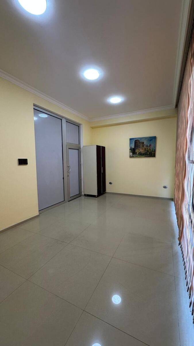 Satılır obyekt 40 m² — Əmlak, Bakı (7)