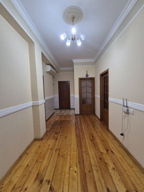 İcarəyə verilir 3 otaqlı yeni tikili 125 m² — Bakı