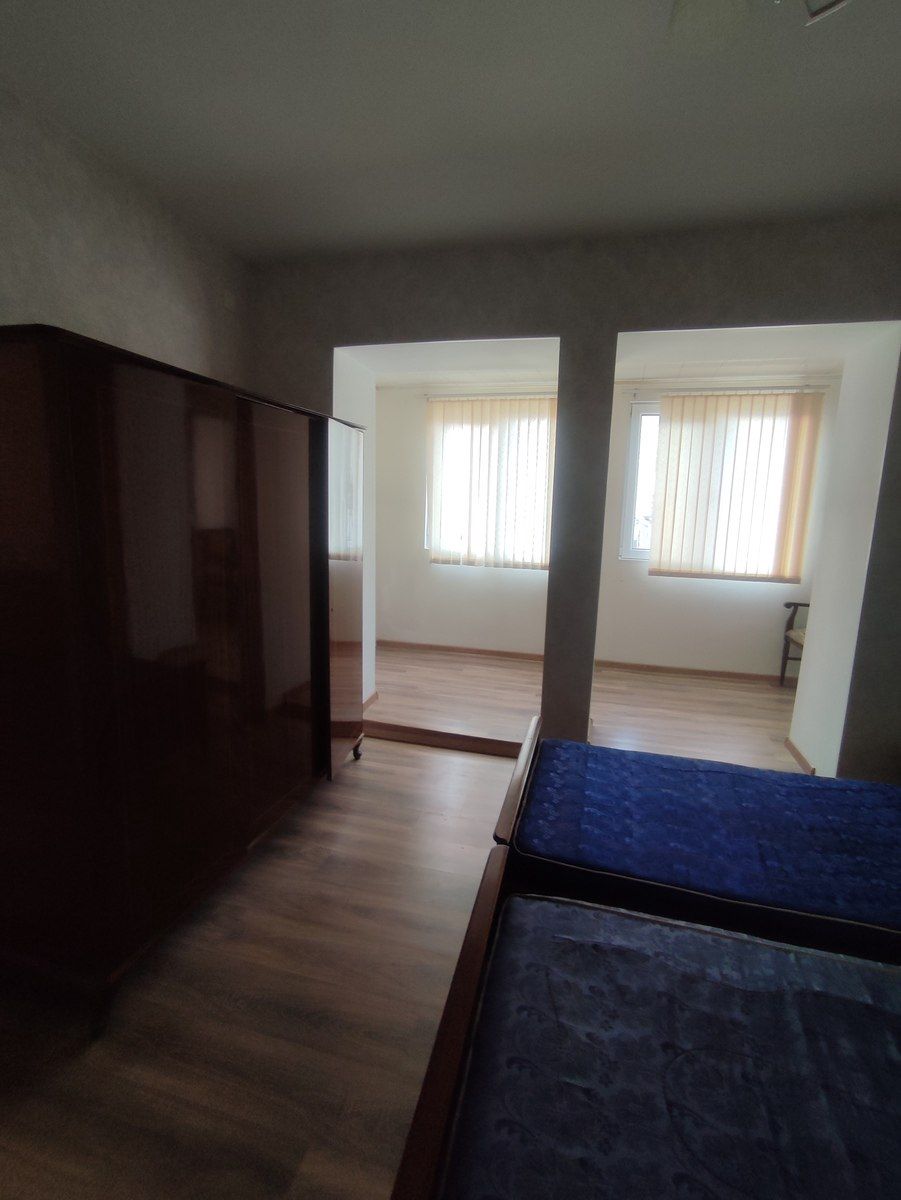 İcarəyə verilir 2 otaqlı köhnə tikili 65 m² — Mənzil, Bakı (5)