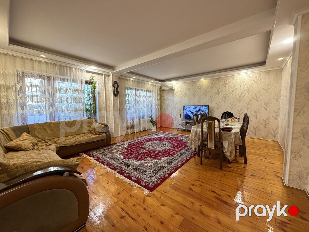 Satılır 5 otaqlı köhnə tikili 120 m² — Mənzil, Bakı (2)