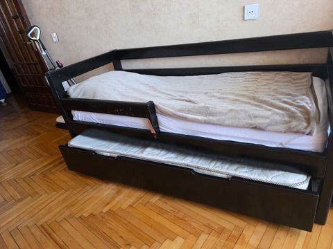 İkimertebeli kravat 170 azn tecılı satılır matrasları var ünvan — Bakı