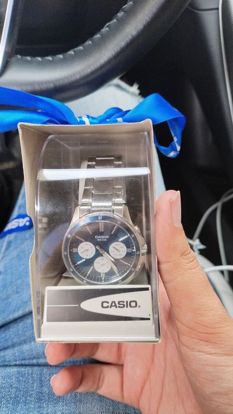 Qol saatı Casio — Bakı