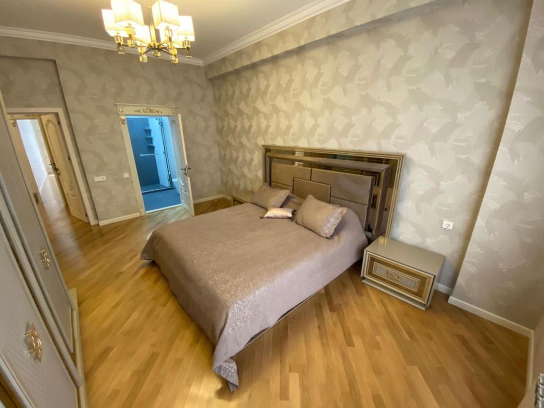 İcarəyə verilir 3 otaqlı yeni tikili 150 m² — Mənzil, Bakı (8)