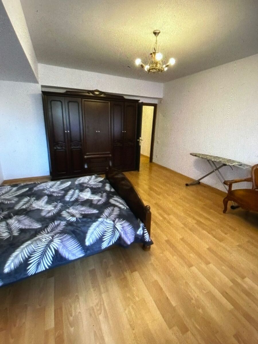 Satılır 6 otaqlı köhnə tikili 140 m² — Mənzil, Bakı (4)
