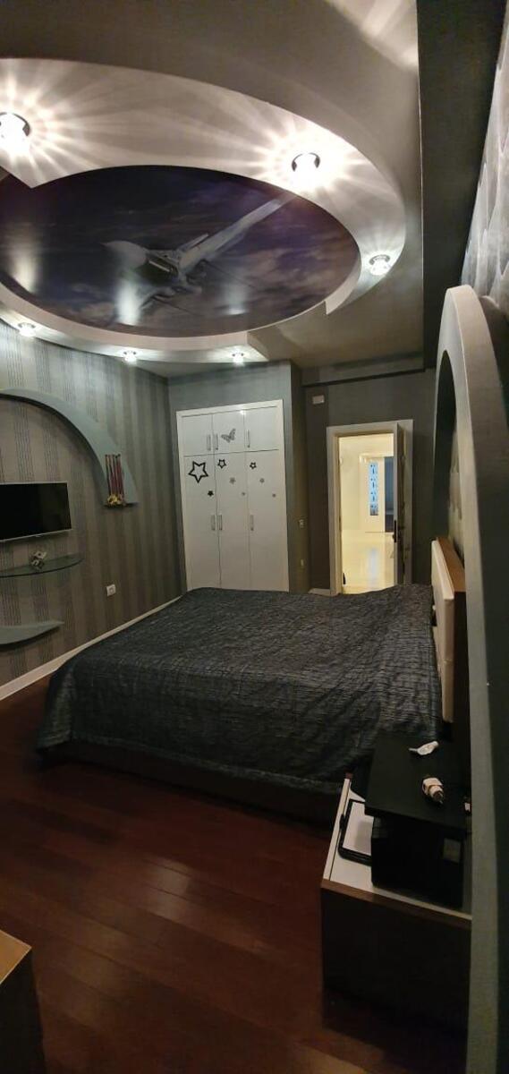 Satılır 4 otaqlı yeni tikili 190 m² — Mənzil, Bakı (11)