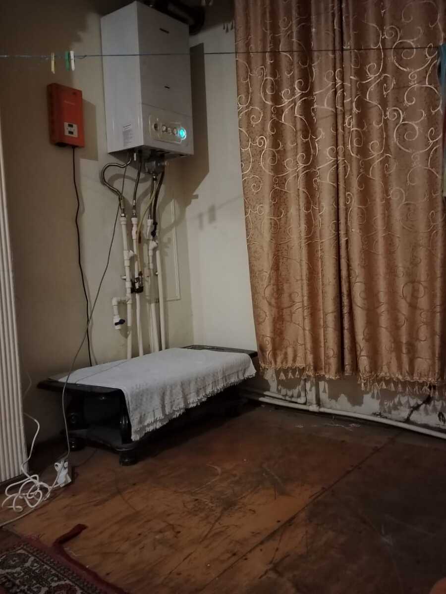 İcarəyə verilir 2 otaqlı köhnə tikili 90 m² — Mənzil, Bakı (7)