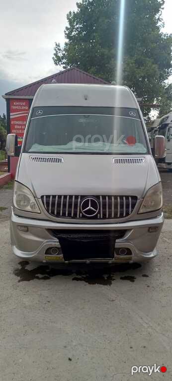 Mercedes Sprinter 515, 2.7 L, 2008 il, 500 000 km