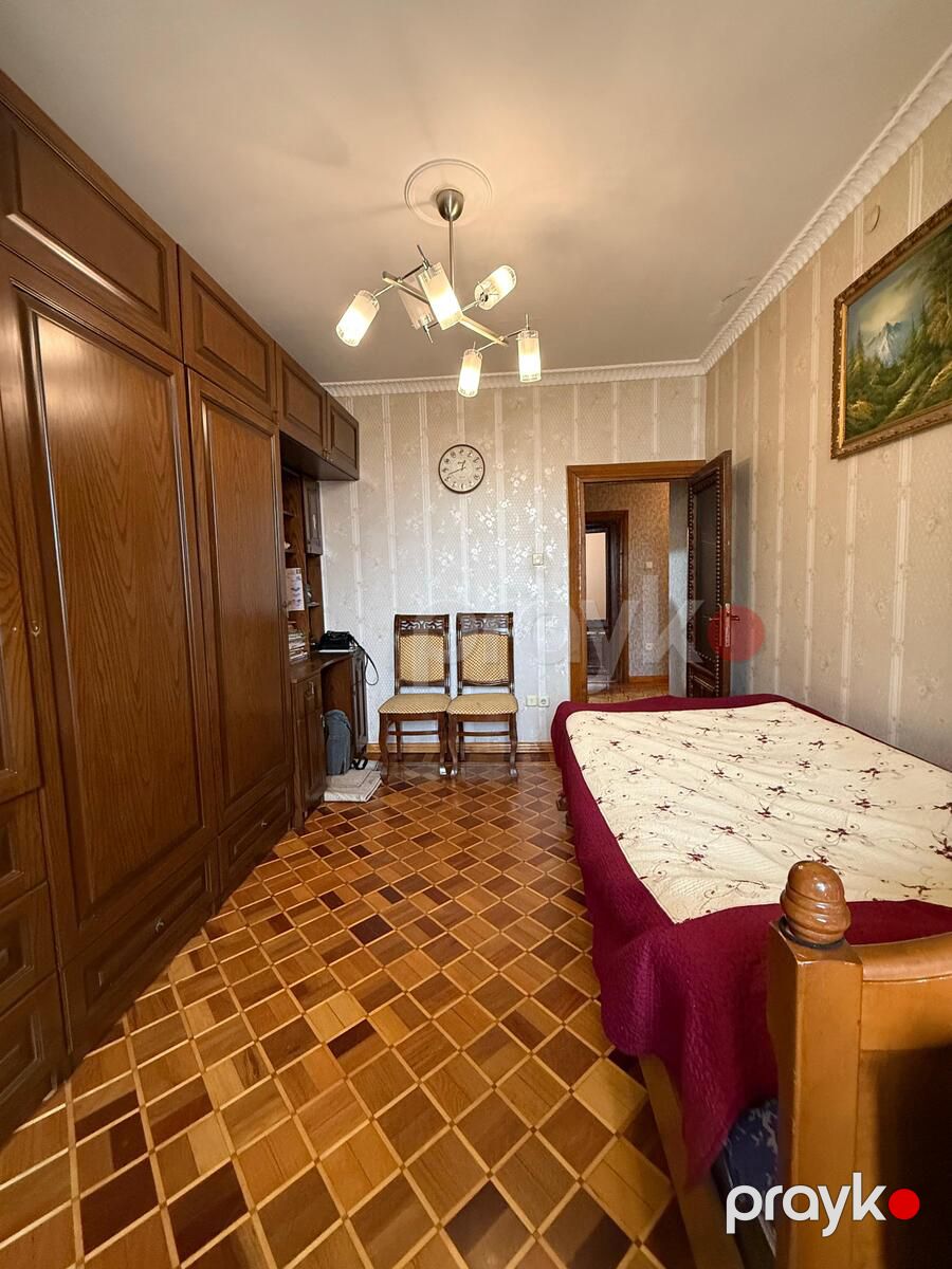 Satılır 5 otaqlı köhnə tikili 130 m² — Mənzil, Bakı (9)