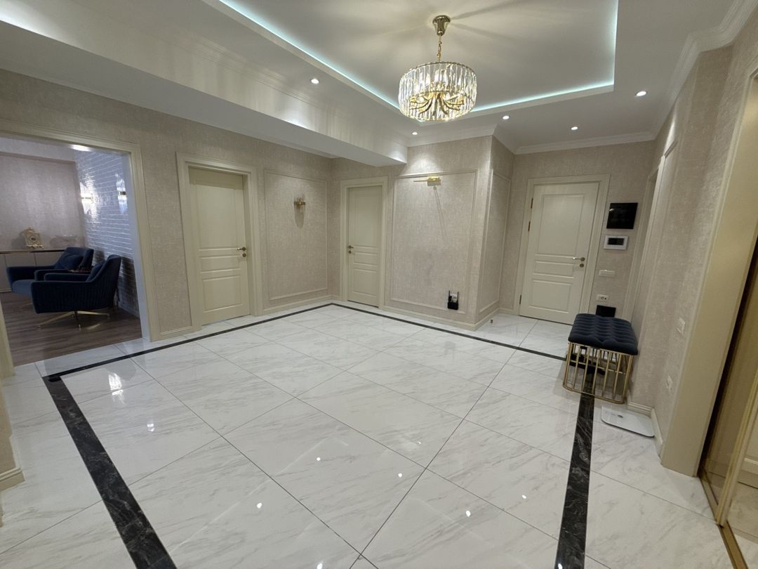Satılır 4 otaqlı yeni tikili 165 m² — Mənzil, Bakı (4)
