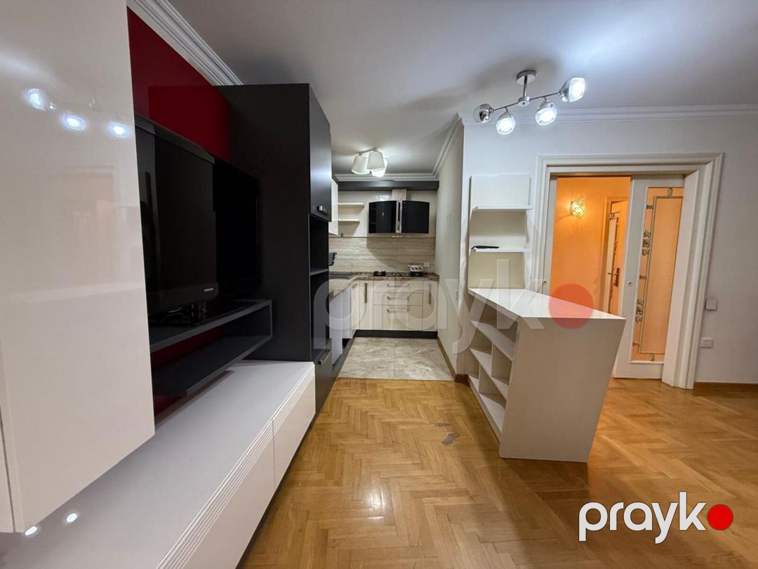 İcarəyə verilir 3 otaqlı köhnə tikili 170 m² — Mənzil, Bakı (12)