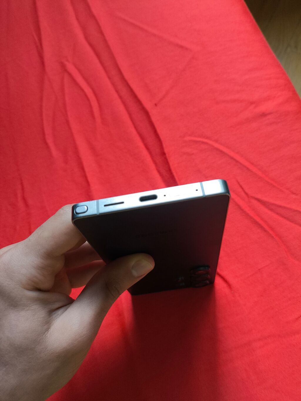 Samsung Galaxy S25 Ultra, rəng - Qara, Simsiz şarj — Samsung, Bakı (4)