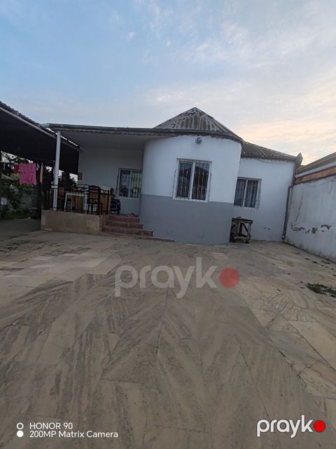 Satılır 3 otaqlı həyət evi/bağ evi 80 m²
