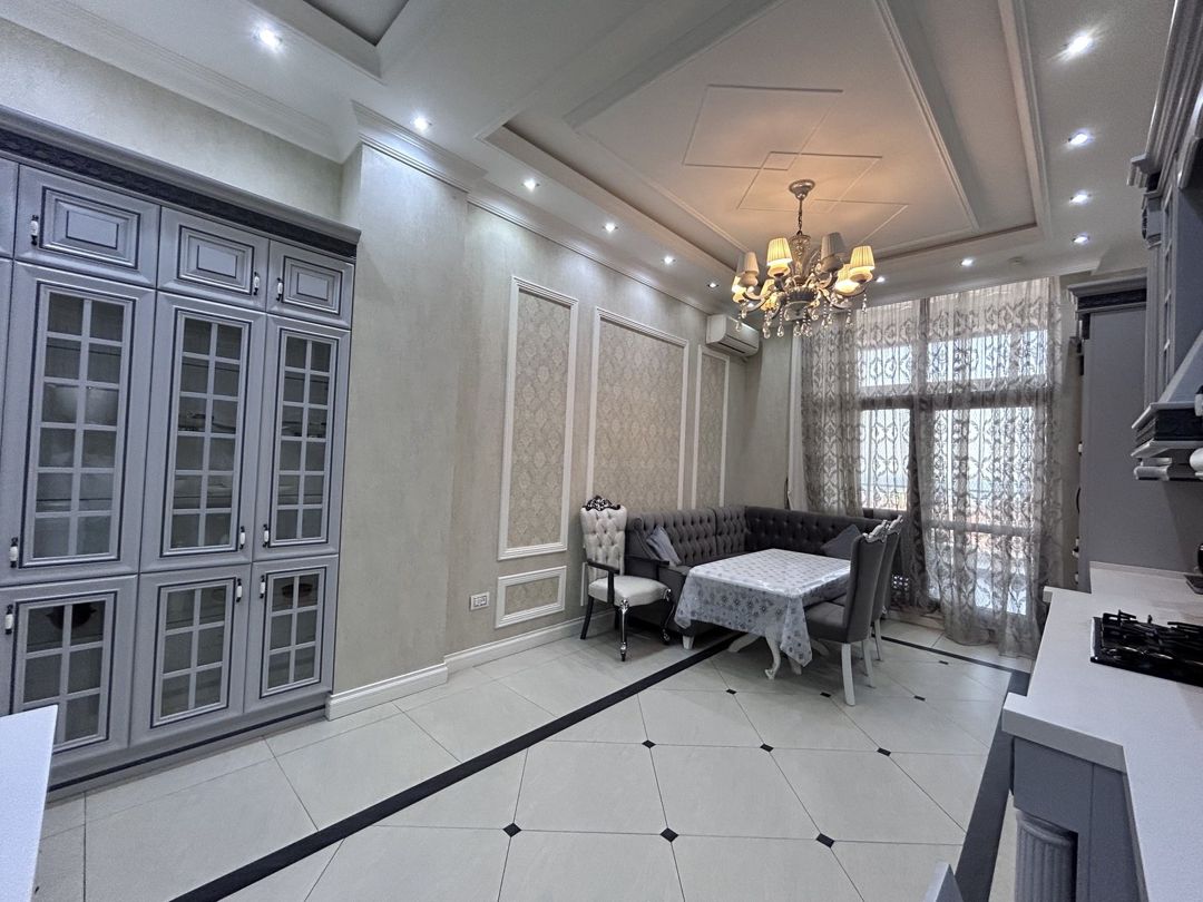 İcarəyə verilir 4 otaqlı yeni tikili 250 m² — Mənzil, Bakı (12)