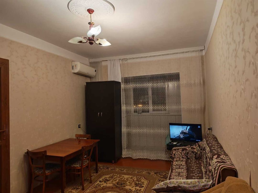 Satılır 2 otaqlı köhnə tikili 45 m² — Mənzil, Bakı (2)