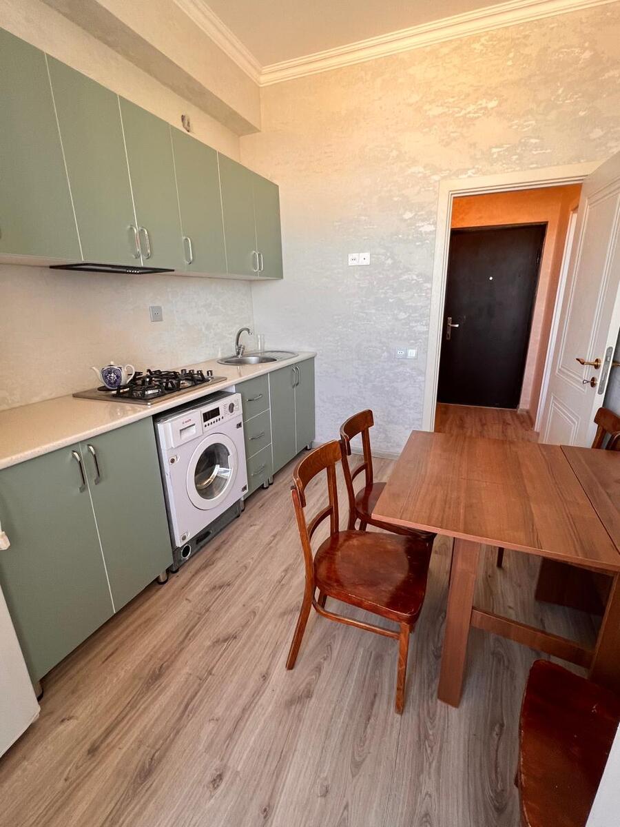 Satılır 1 otaqlı yeni tikili 40 m² — Mənzil, Bakı (7)