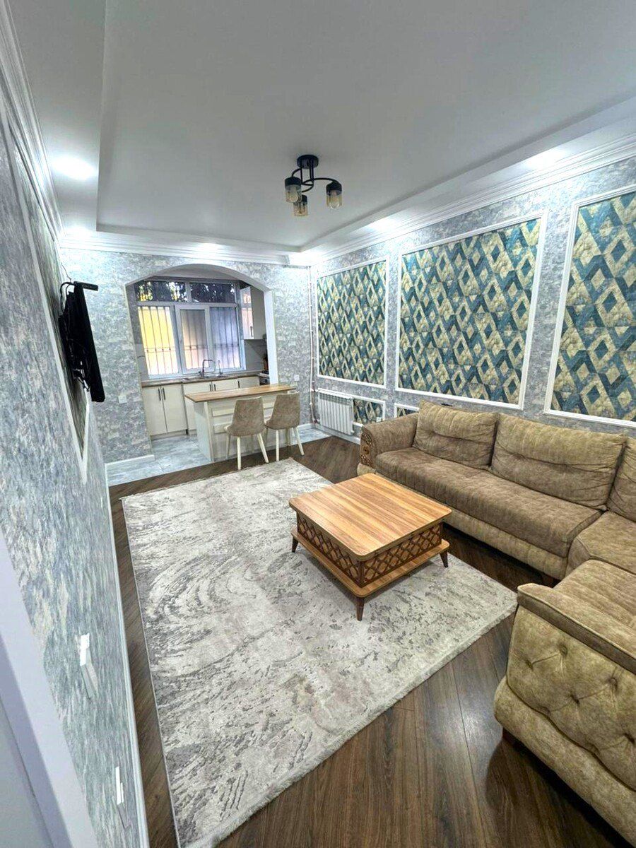 Satılır 4 otaqlı köhnə tikili 95 m² — Mənzil, Bakı