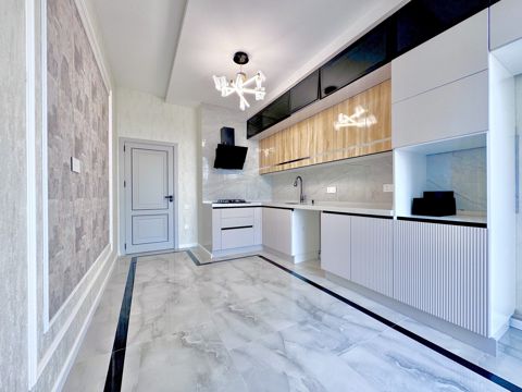 Satılır 2 otaqlı yeni tikili 76 m² — Bakı