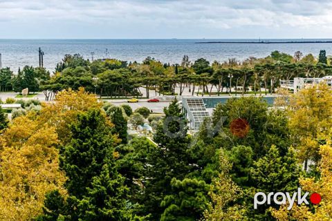 İcarəyə verilir 2 otaqlı köhnə tikili 88 m²