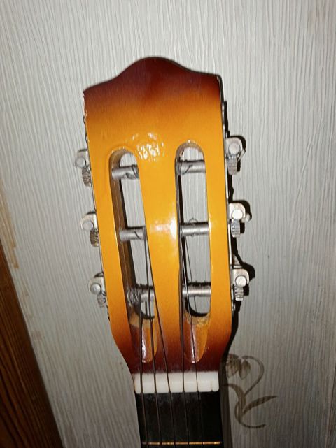 Klassik gitara, İşlənmiş — Bakı