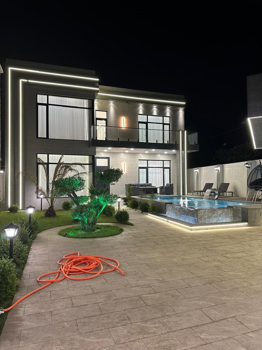 Satılır 5 otaqlı həyət evi/bağ evi 240 m² — Ev, villa, Bakı