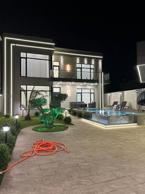 Satılır 5 otaqlı həyət evi/bağ evi 240 m² — Bakı
